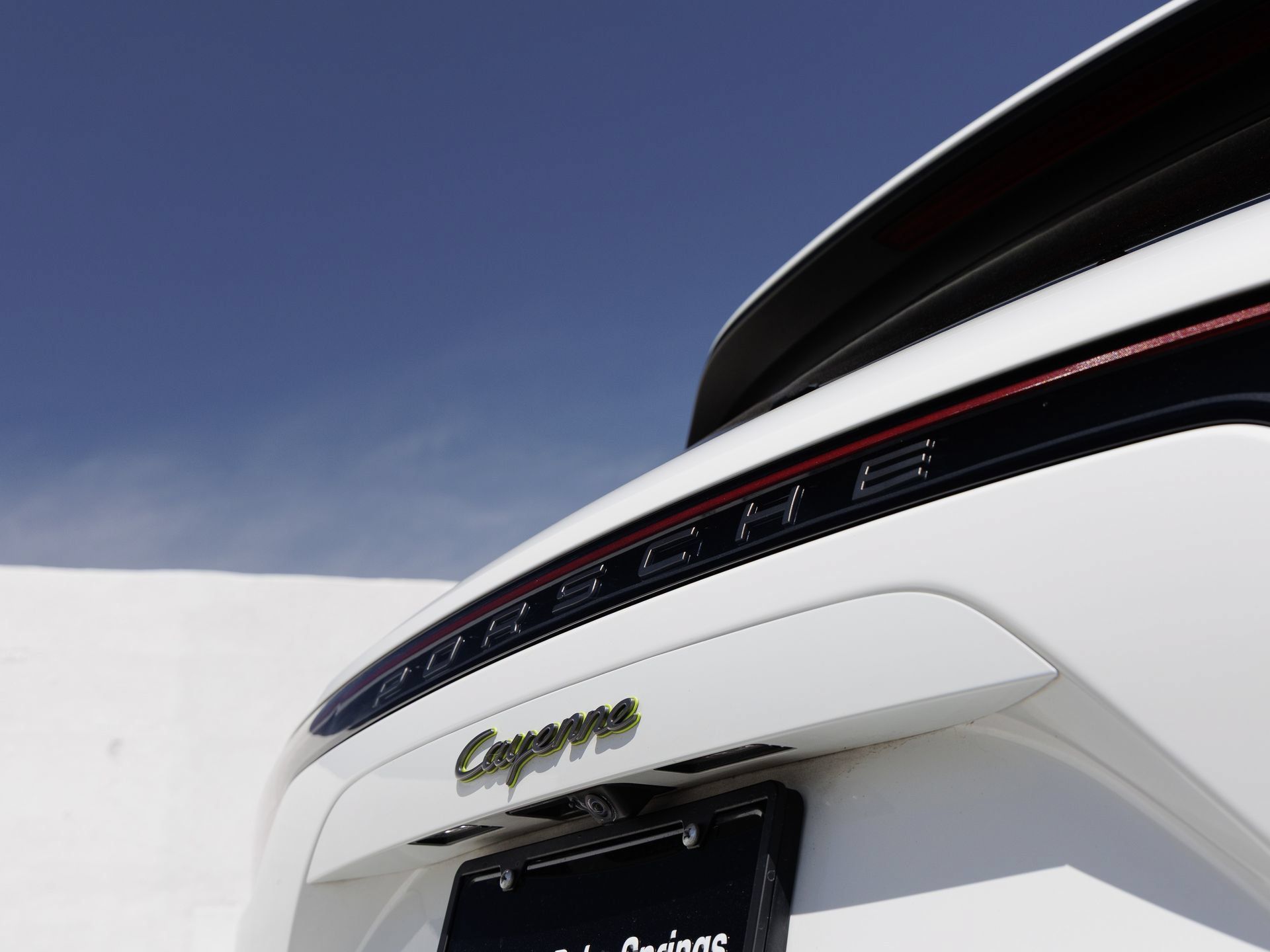 Certified 2023 Porsche Cayenne Platinum Edition AWD/4WD image 12