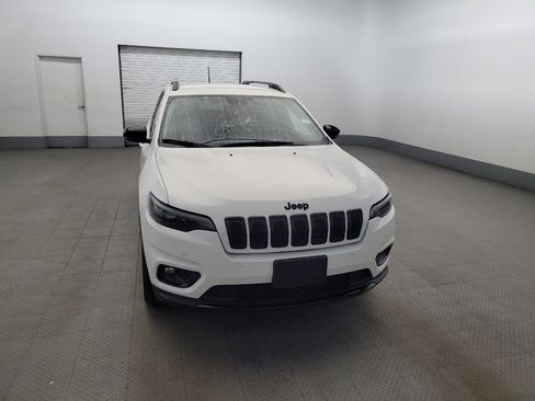 Used 2023 Jeep Cherokee Altitude Lux w/ Mopar Interior Package AWD/4WD image 14