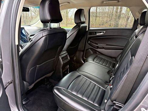 Used 2022 Ford Edge SEL AWD/4WD image 20