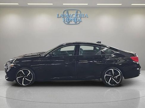 Used 2022 Honda Accord Sport image 3