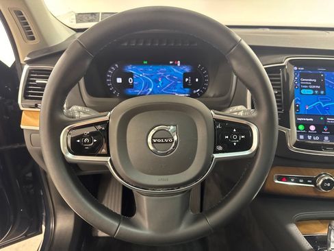 Used 2023 Volvo XC90 B6 Plus AWD/4WD image 11