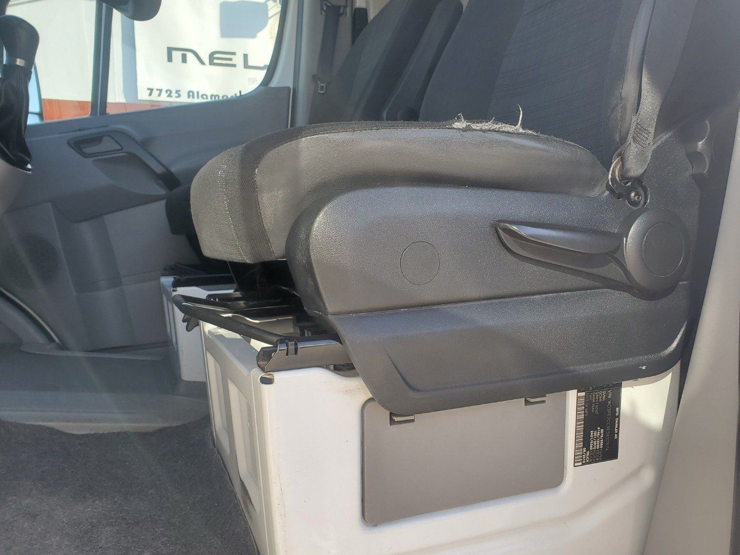 Used 2014 Mercedes-Benz Sprinter 2500 image 11