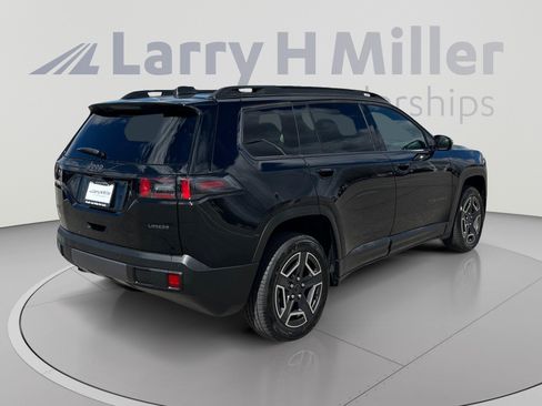 New 2026 Jeep Cherokee Laredo AWD/4WD image 5