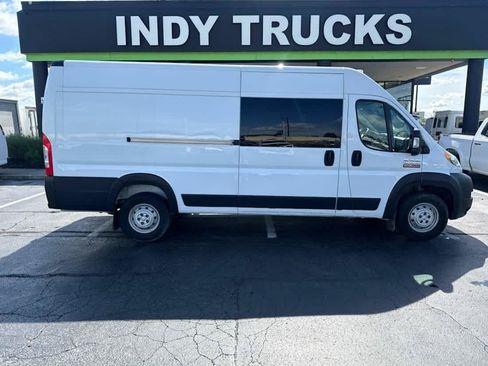 Used 2019 RAM ProMaster 3500 w/ Interior Convenience Group FWD image 3