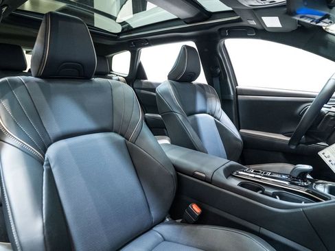 New 2026 Toyota Crown Signia Limited image 16