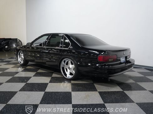 Used 1996 Chevrolet Impala SS RWD image 10