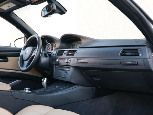 Used 2013 BMW M3 Convertible RWD image 26