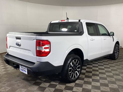 Used 2022 Ford Maverick Lariat w/ Lariat Luxury Package FWD image 24