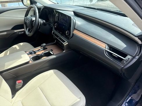 Used 2023 Lexus RX 350 Premium w/ Accessory Package (Z1) FWD image 15
