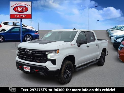 Used 2023 Chevrolet Silverado 1500 LT Trail Boss w/ Protection Package AWD/4WD image 1