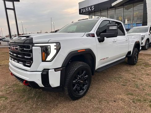 New 2026 GMC Sierra 2500 AT4 w/ AT4 Premium Plus Package image 5