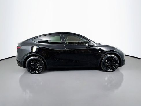 Used 2020 Tesla Model Y Long Range image 6