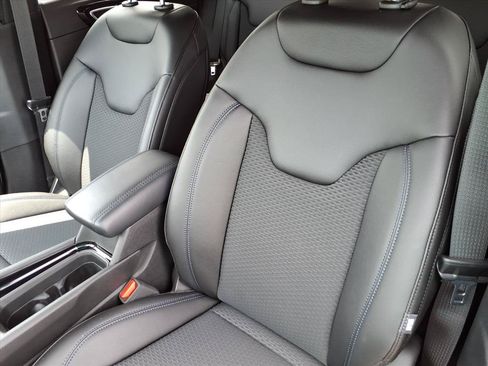 New 2026 Jeep Compass Latitude AWD/4WD image 18