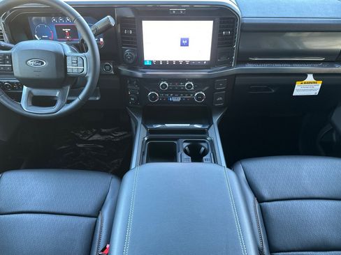 New 2026 Ford F250 Lariat w/ Black Appearance Package image 13