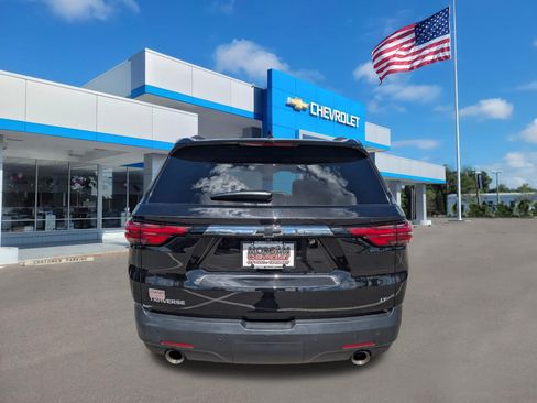 Used 2023 Chevrolet Traverse LT image 5