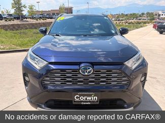 Used 2019 Toyota RAV4 XSE w/ XSE Weather Package AWD/4WD video 2