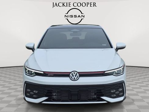 Used 2026 Volkswagen GTI SE FWD image 2