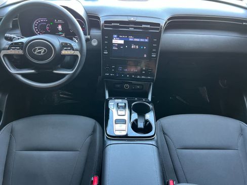 Used 2023 Hyundai Tucson Blue image 3