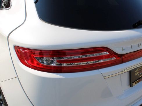 Used 2019 Lincoln MKC Reserve image 30