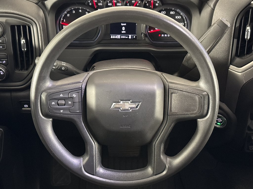 Used 2024 Chevrolet Silverado 1500 Custom Trail Boss AWD/4WD image 21
