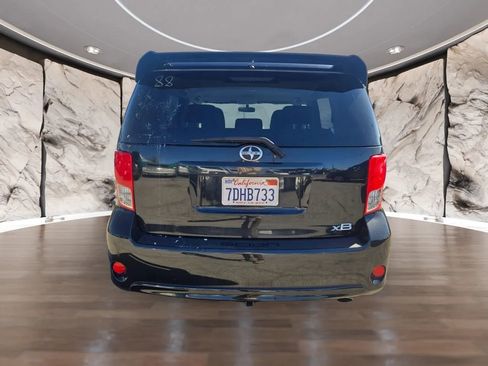 Used 2013 Scion xB image 7