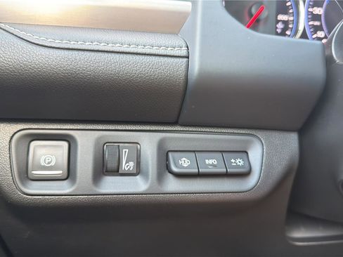 Used 2023 GMC Acadia Denali AWD/4WD image 14
