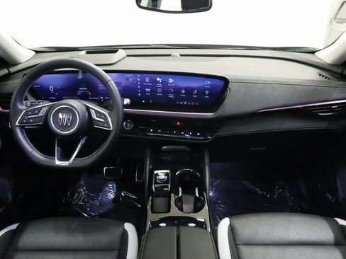 Used 2024 Buick Envision Sport Touring image 17