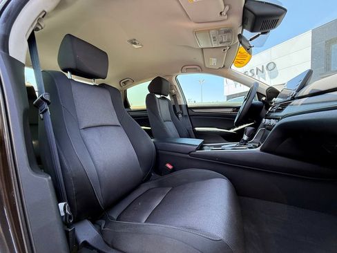 Used 2018 Honda Accord LX image 15