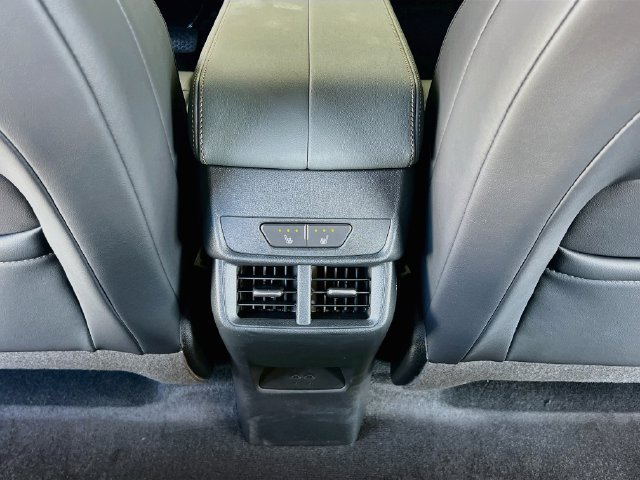 New 2027 GMC Terrain AT4 w/ Convenience Package III AWD/4WD image 18