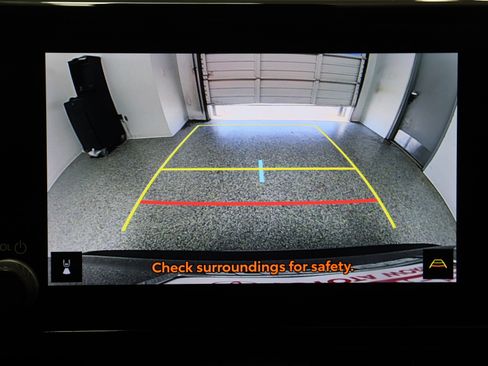 Used 2024 Toyota RAV4 LE FWD image 19