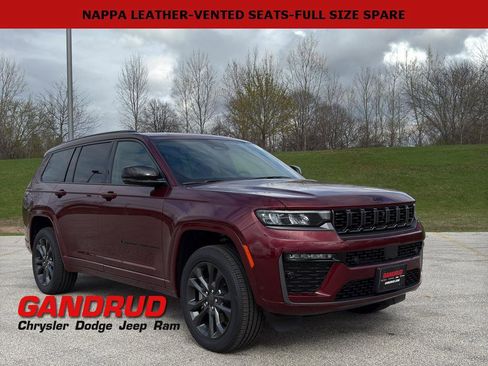 New 2026 Jeep Grand Cherokee L Limited AWD/4WD image 1