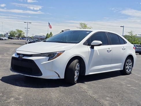 Certified 2022 Toyota Corolla LE FWD image 10