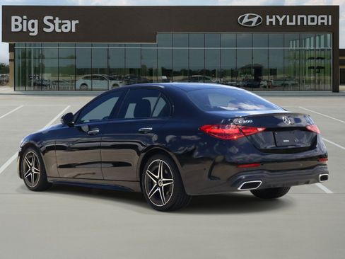 Used 2023 Mercedes-Benz C 300 Sedan image 3