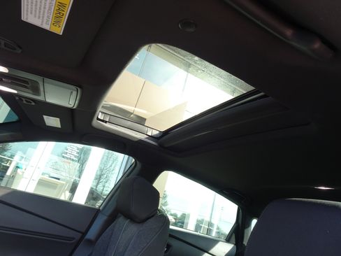 Used 2024 Honda Accord Sport image 11