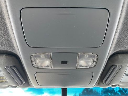 Used 2012 Toyota Tacoma w/ SR5 Pkg image 23