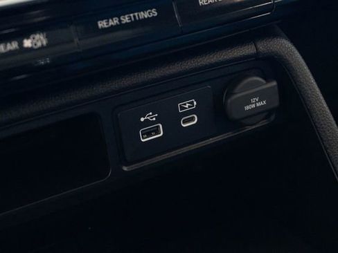 Used 2024 Honda Pilot Touring image 30