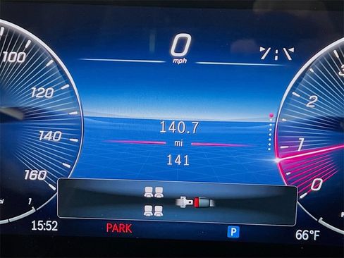 New 2025 Mercedes-Benz GLS 450 4MATIC image 13