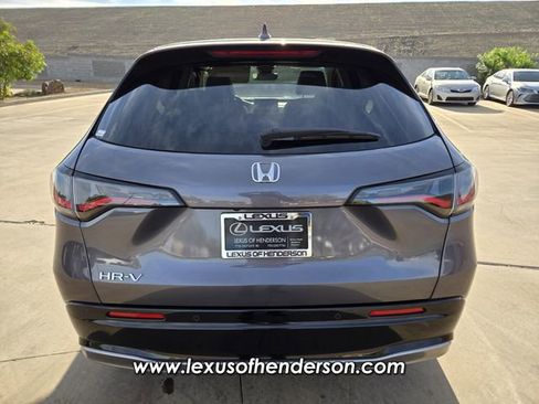 Used 2023 Honda HR-V EX-L image 5