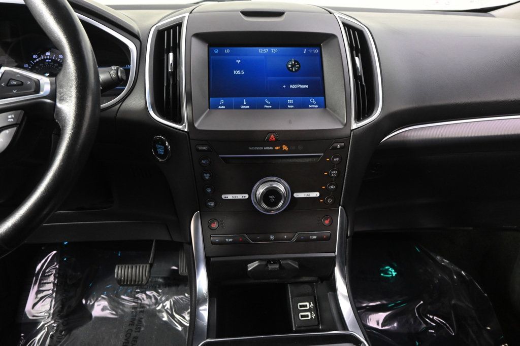 Used 2019 Ford Edge Titanium FWD image 27