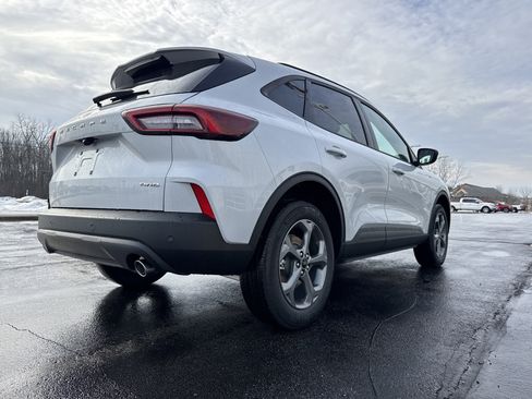 New 2026 Ford Escape ST-Line w/ Tech Pack #1 image 9