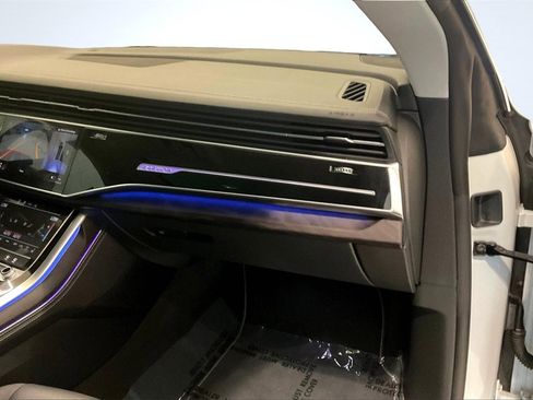 Used 2023 Audi Q8 Premium Plus w/ Premium Plus Package image 17