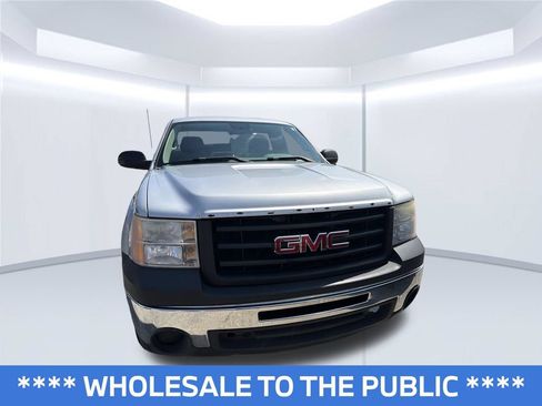 Used 2013 GMC Sierra 1500 W/T w/ Work Truck Preferred Package RWD image 2