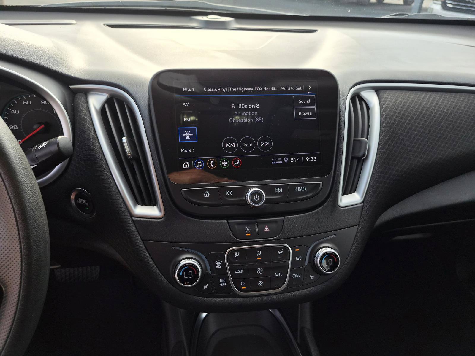 Used 2025 Chevrolet Malibu LT FWD image 20