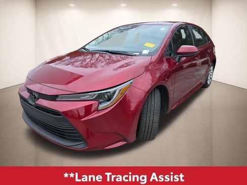 Used 2024 Toyota Corolla LE image 11