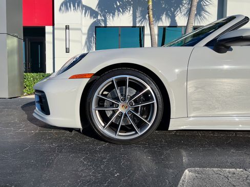 Used 2020 Porsche 911 Carrera S RWD image 10