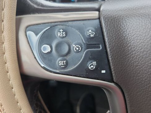 Used 2019 GMC Sierra 2500 Denali w/ Duramax Plus Package AWD/4WD image 19
