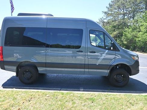New 2025 Mercedes-Benz Sprinter 2500 image 4