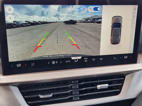 New 2026 Ford Explorer Active RWD image 14