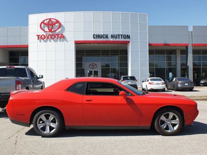 Used 2018 Dodge Challenger SXT