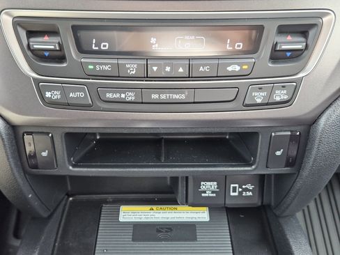 Used 2023 Honda Passport EX-L image 19